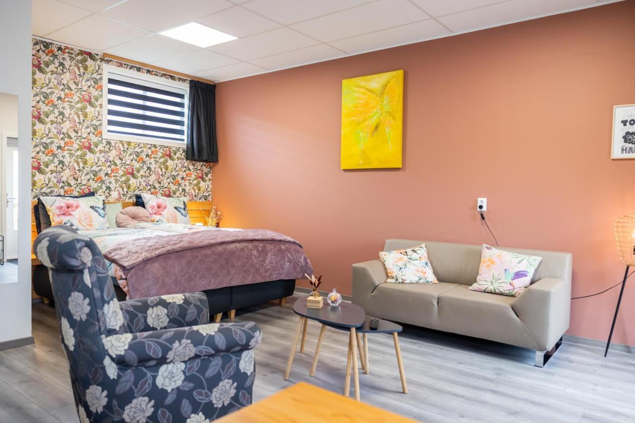 B&B Het Gelders Buitenleven Overasselt Esterno foto