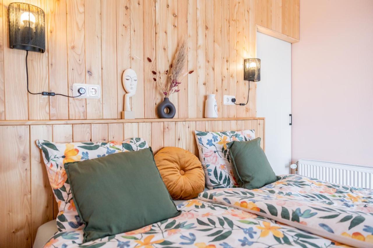 B&B Het Gelders Buitenleven Overasselt Esterno foto