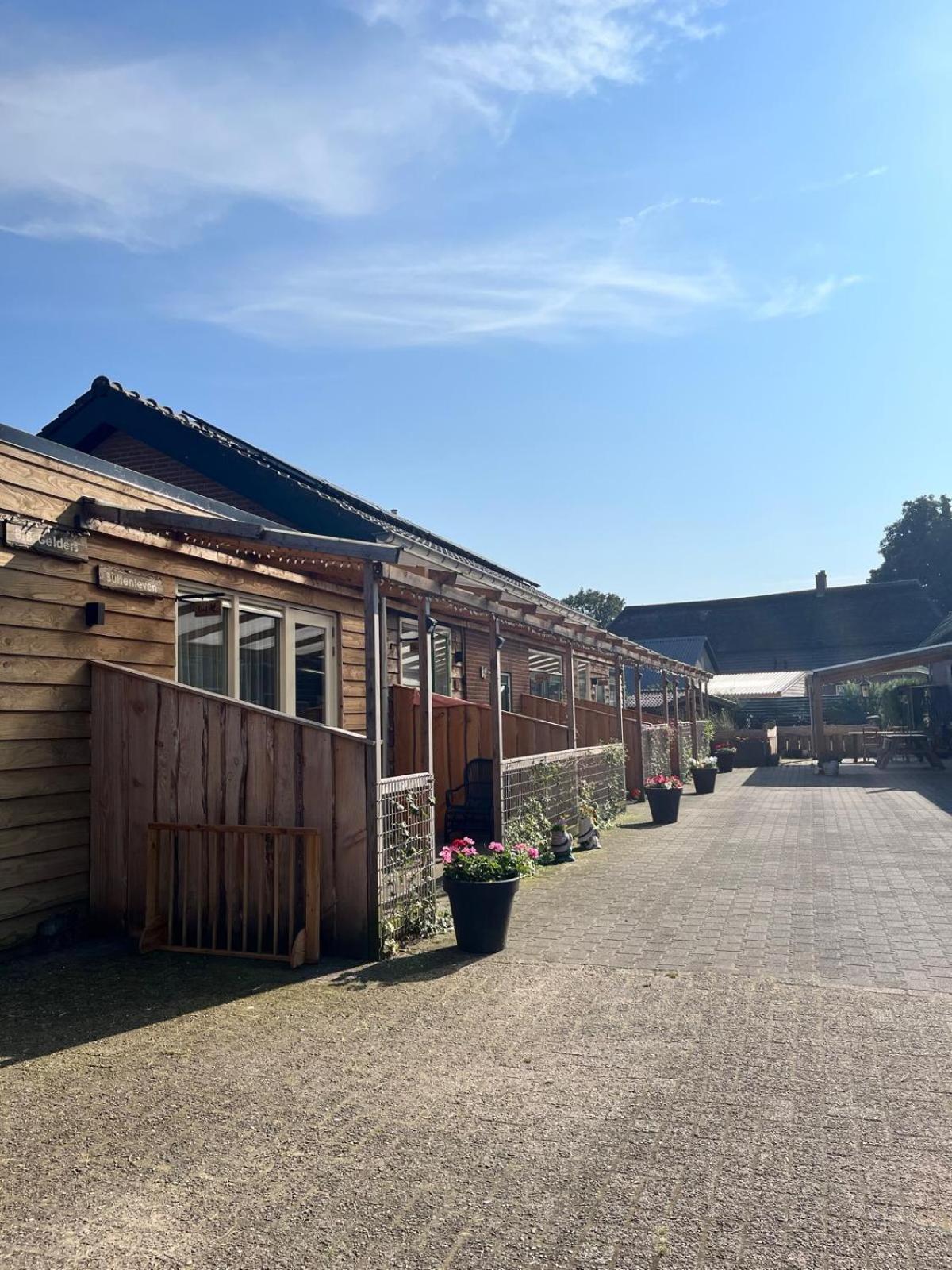 B&B Het Gelders Buitenleven Overasselt Esterno foto