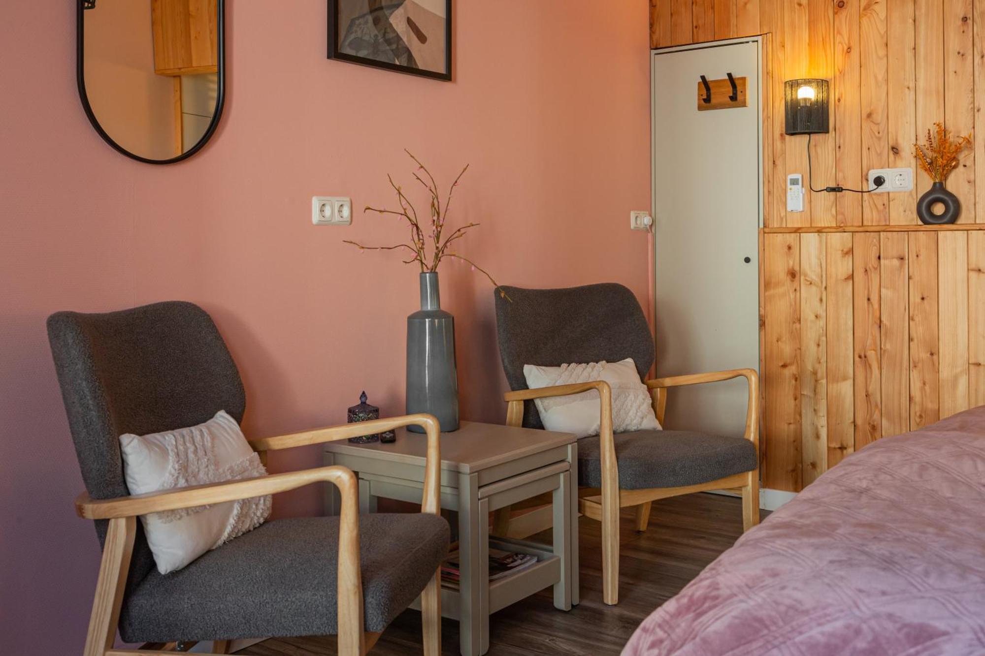 B&B Het Gelders Buitenleven Overasselt Esterno foto
